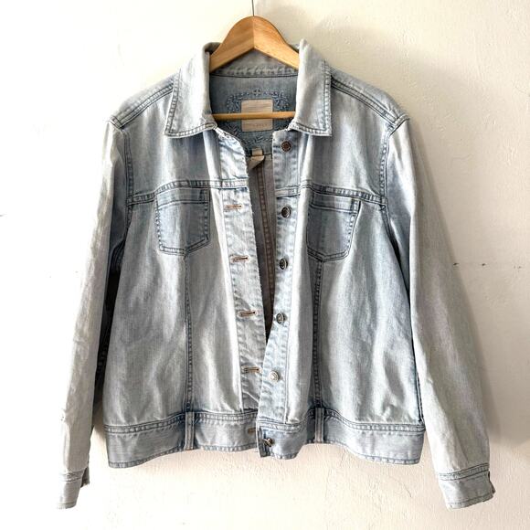 J.Jill Denim Jean Jacket Light Wash Women's Size Large Petite Classic Basics - Picture 1 of 11